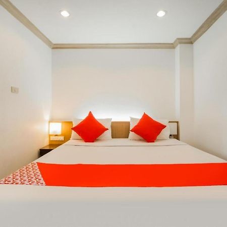 Oyo 232 Patong City Hometel Экстерьер фото