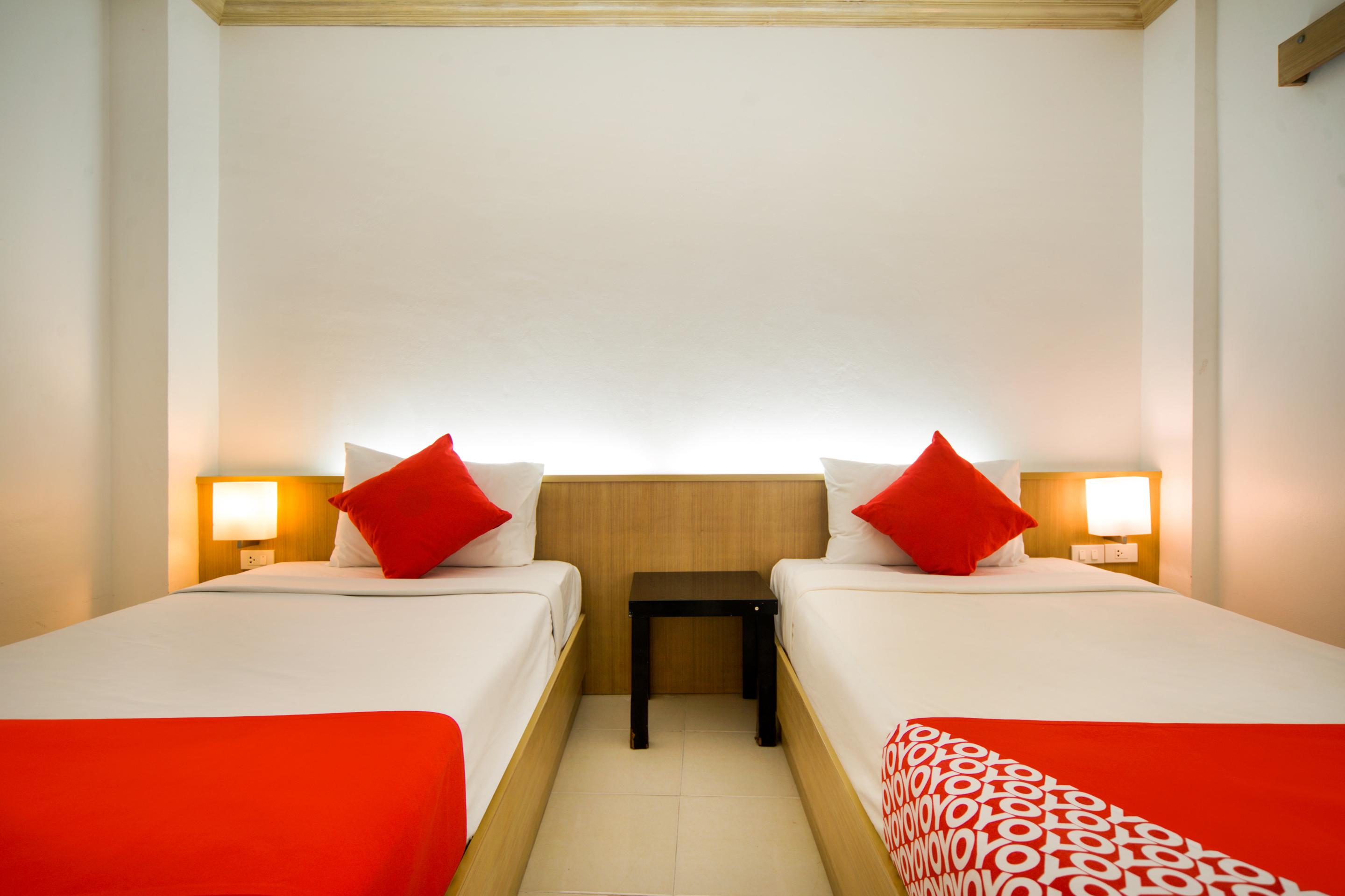 Oyo 232 Patong City Hometel Экстерьер фото