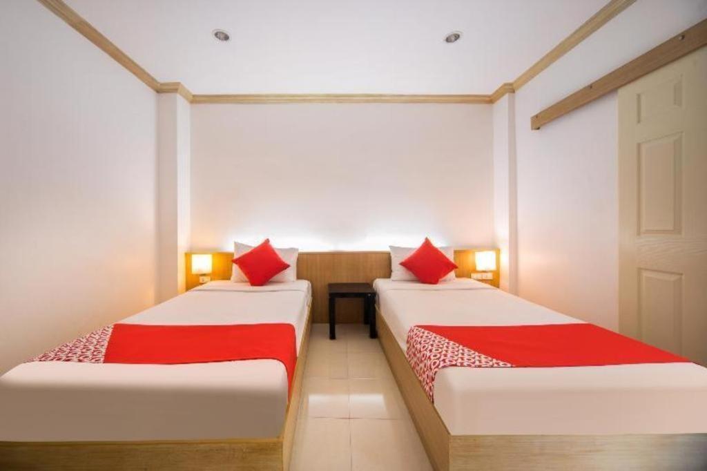 Oyo 232 Patong City Hometel Экстерьер фото